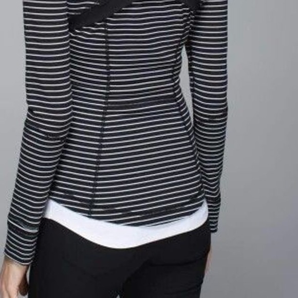 Lululemon Define Jacket *rare* - Picture 3 of 7